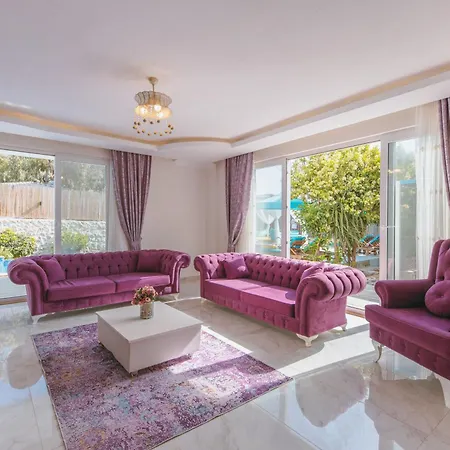 Villa Doga Manzarali Korunakli Sura *